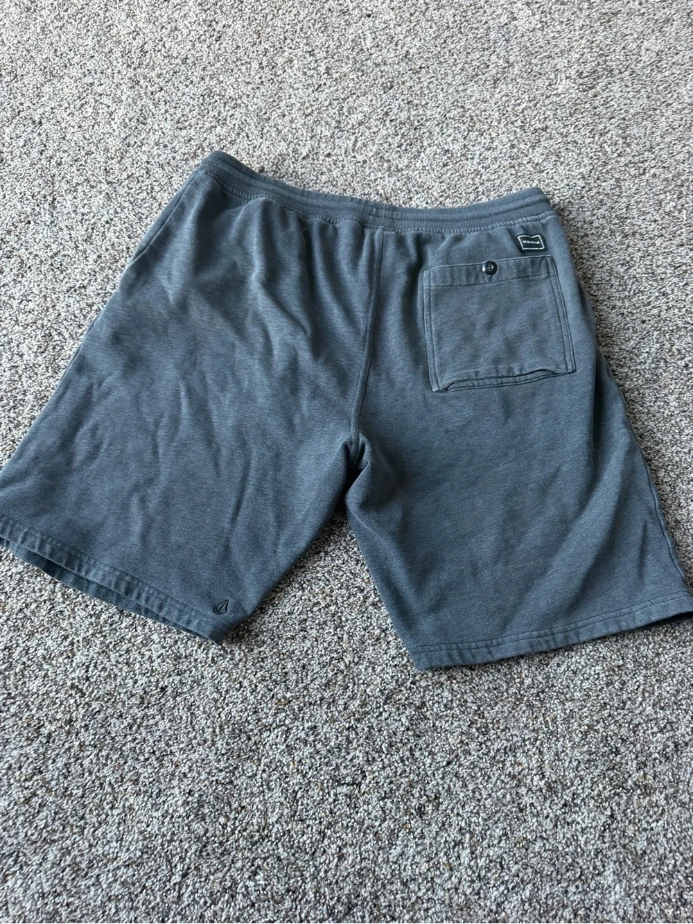 Volcom Stone Men's L Charcoal Gray Fleece Sweat Shorts Surf Skate Drawstring